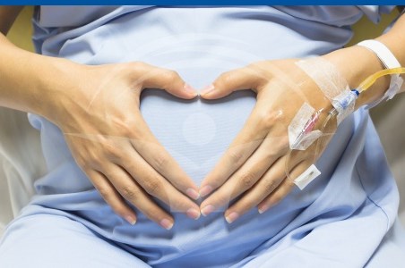 Operatie rara, efectuata la Maternitatea Medicover!