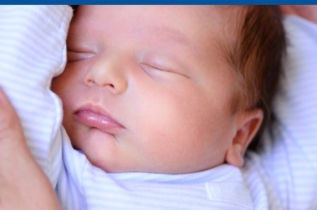 Despre ingrijirea nou-nascutului in maternitate cu Dr. Neonatolog Cristina Coman. Scurt ghid pentru parinti