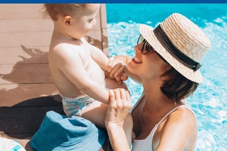 Protectia solara la bebelusi