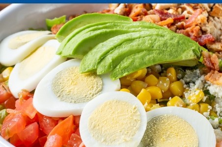 Dieta ketogenica: riscurile si beneficiile unui regim alimentar bogat in grasimi