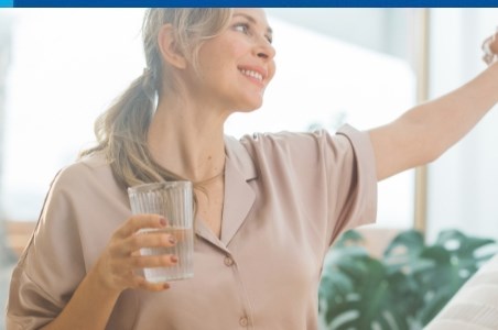 Terapia de substitutie hormonala la menopauza: beneficii si riscuri