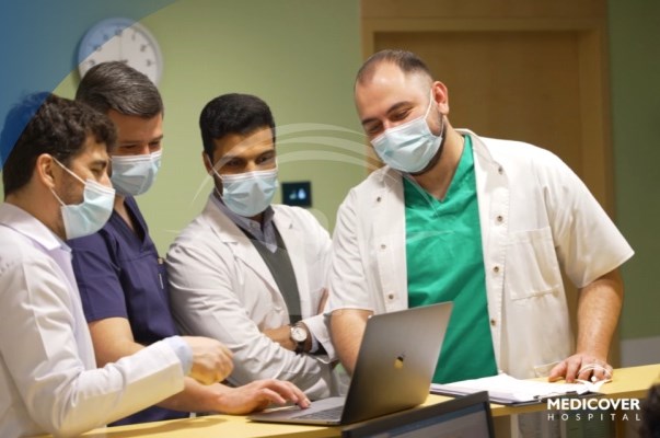 Dr. Mohammed Zejly - Beneficiile chirurgiei endoprotetice