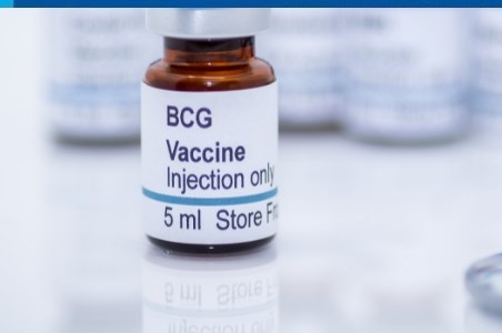Vaccinul BCG la nou-nascuti: protectie si riscuri